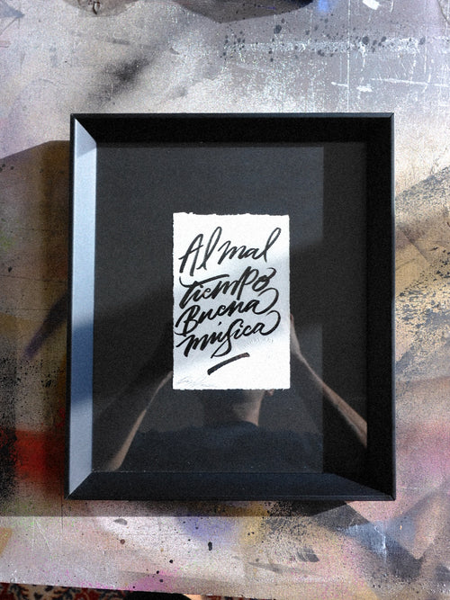 "Al Mal Tiempo Buena Musica"