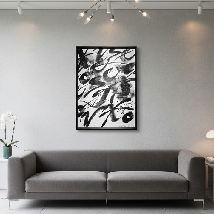 Obra enmarcada en negro - Espacio lujoso